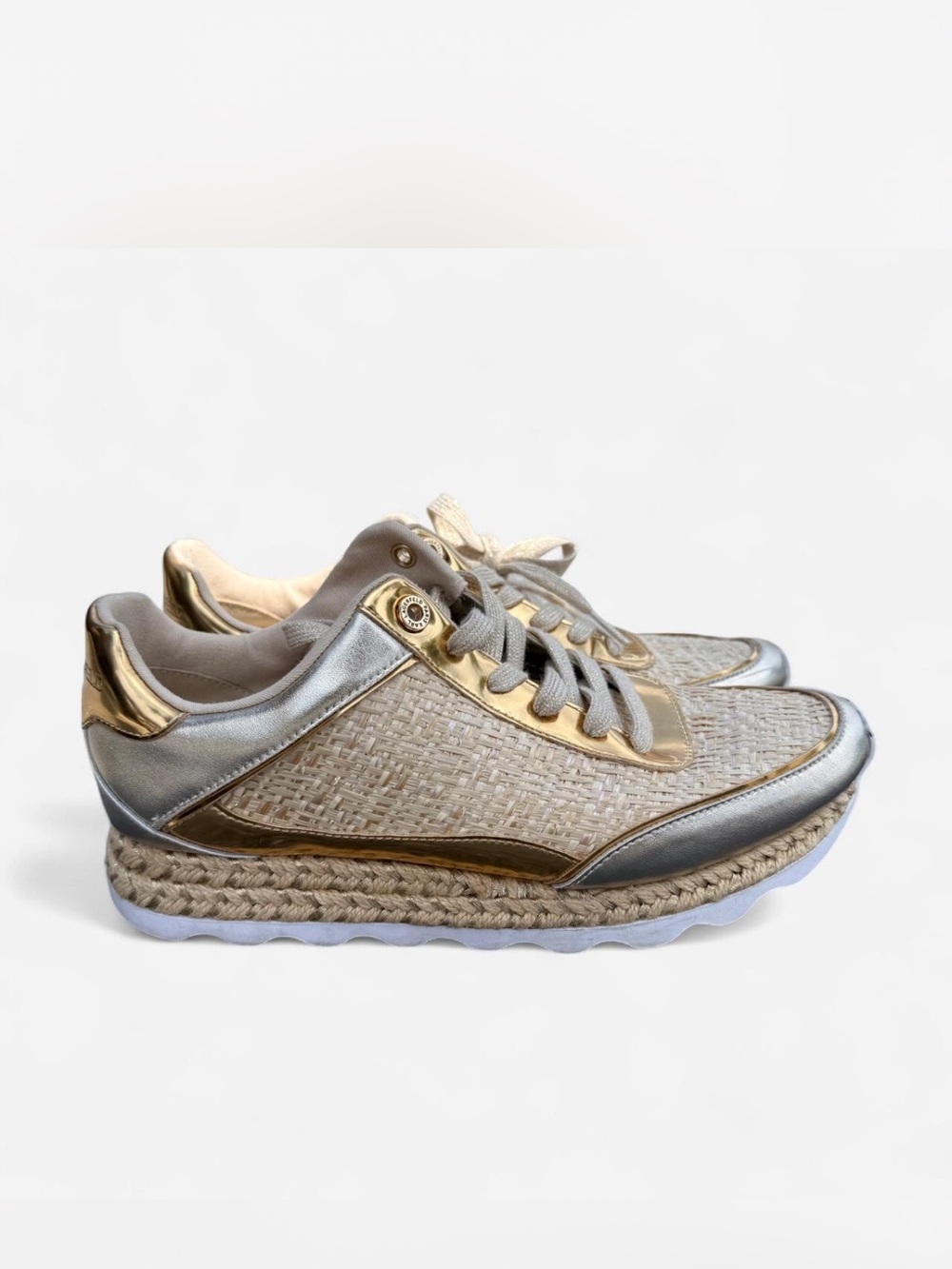 KARL LAGERFELD PARIS Women's Miara Platform Espadrille Sneakers Great Condition